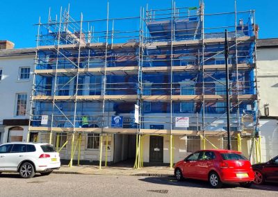 scaffolding erectors