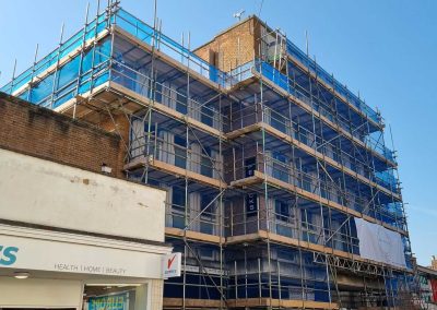 scaffolding erectors