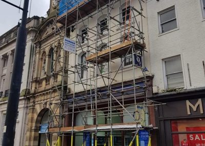 scaffolding erectors